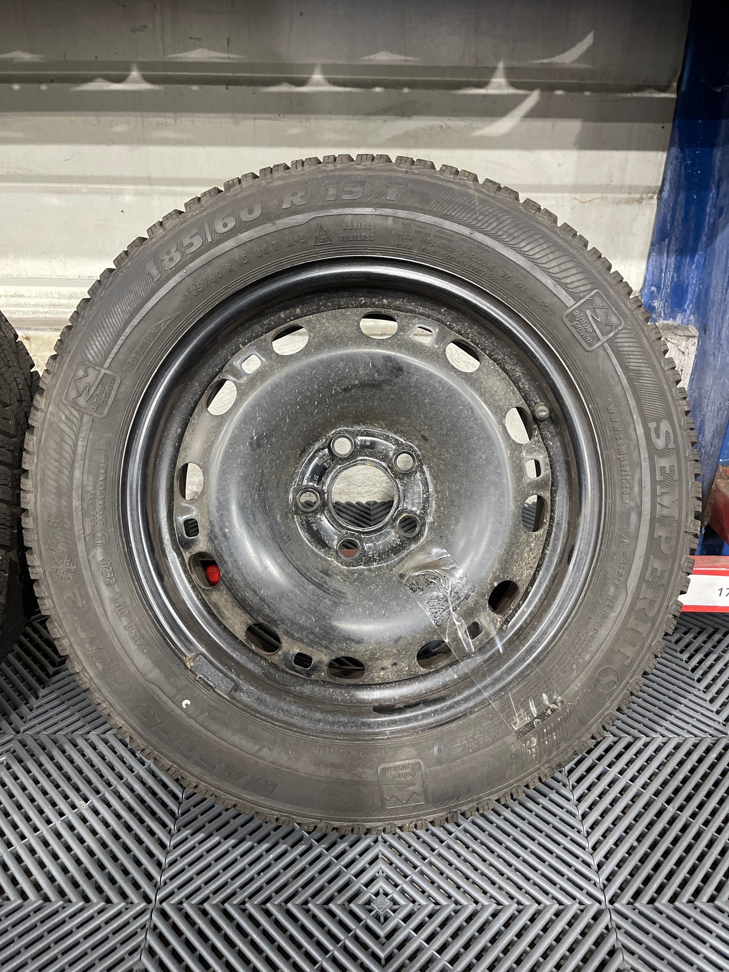 Winterräder Audi VW 185/60R15 84T 5x100 6C0601027B/C