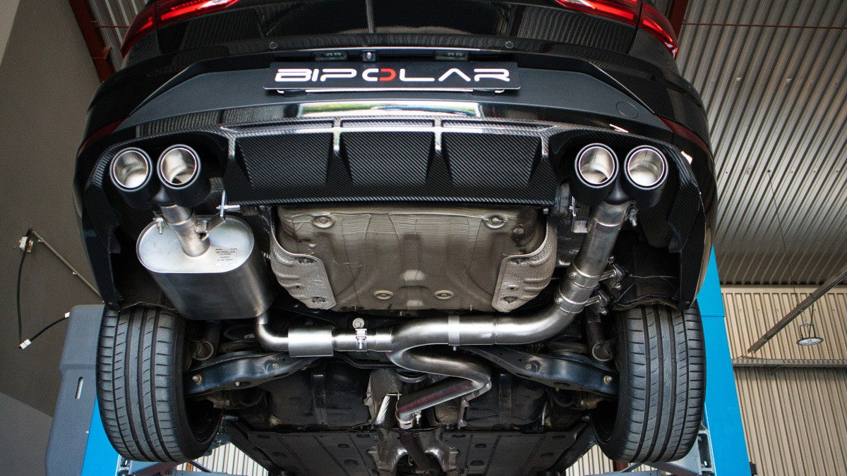 Grail Auspuffanlage Seat Leon Cupra R ST (DNUE) 3-Zoll 4-flutig Carbon Endrohre an Serie