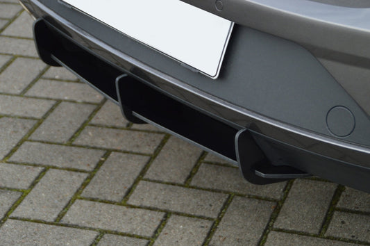 Gefräster Heckansatz Seat Leon 3, Facelift ab Bj.: 2017- Schwarz Matt