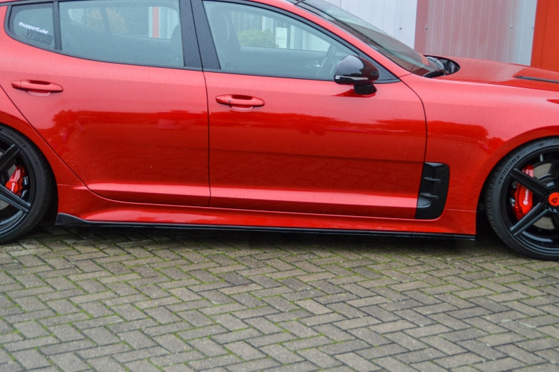 CUP 3 Seitenschweller Kia Stinger CK Ab Bj.:2017 Carbon