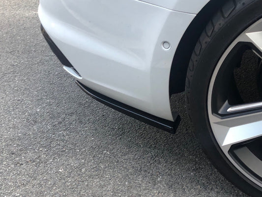 CUP Heckansatz Seite links/rechts ABS Audi RS5 F5 ab Bj.: 2017- Carbon