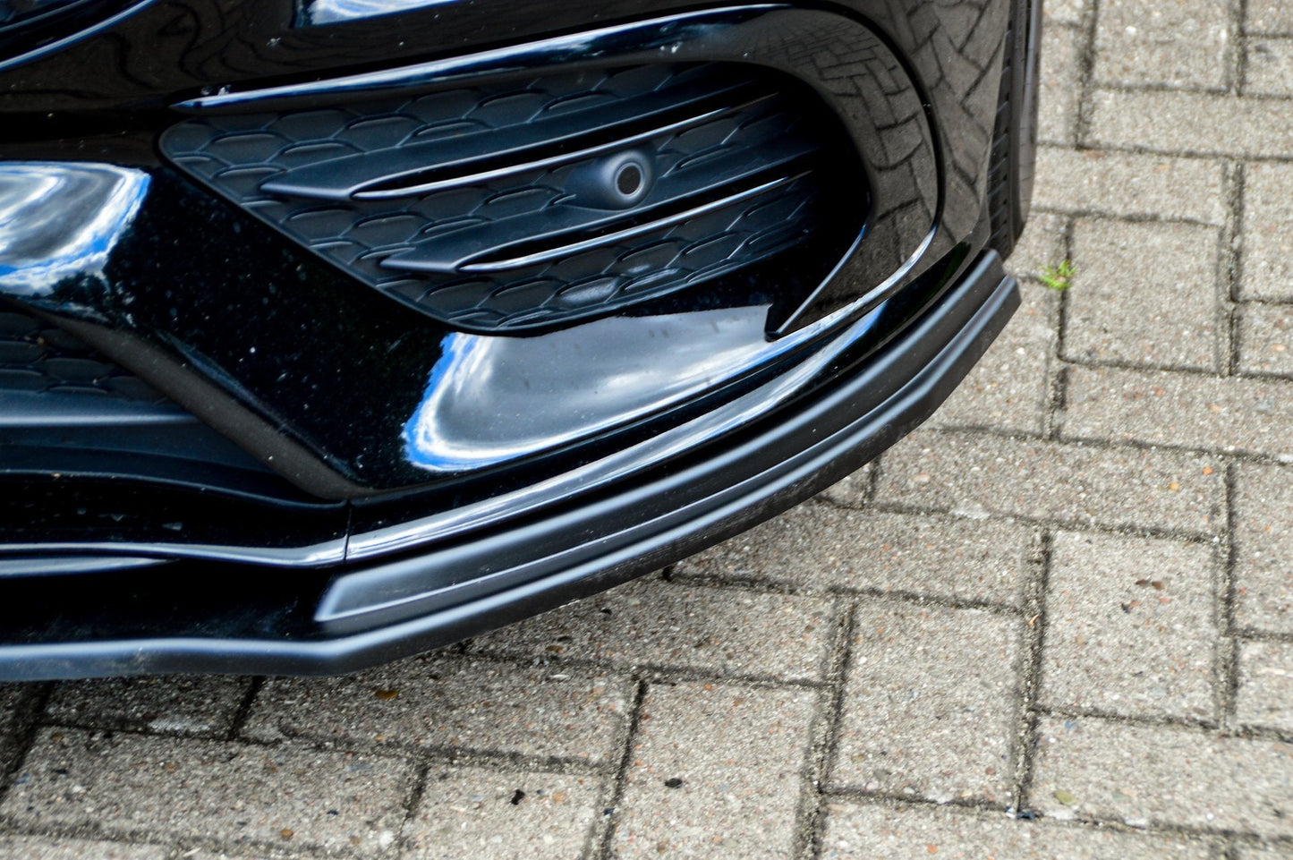 CUP Frontspoilerlippe ABS Mercedes Benz CLA C118 Limousine ab Bj.: 2019 Carbon