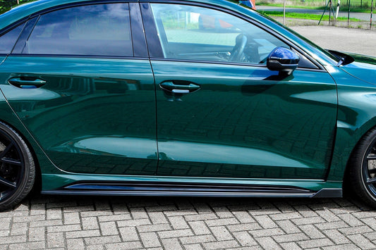 CUP Seitenschwellersatz mit Wing vorne Audi RS3, 8Y, Sportback Carbon