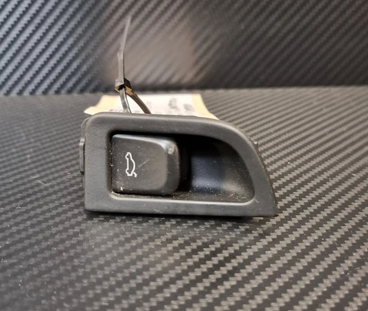 AUDI A4 8K A5 8T Original Heckklappenöffner 8K0959831 Schalter Öffner Heckklappe 8T1959829