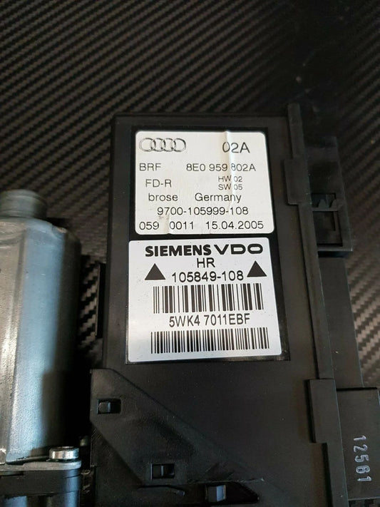Audi A4 8E B6 B7 Fensterhebermotor HR Fensterheber 8E0959802A