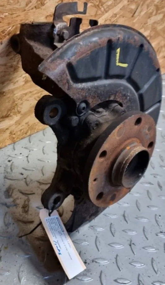 Audi A3 8P Radlagergehäuse 1K0407255AA Achsschenkel VL VW