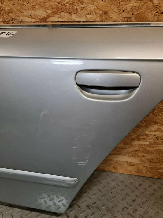 Audi A4 S4 8E B6 B7 Türe hinten links LY7W silber Lichtsilber Mettalic Tür