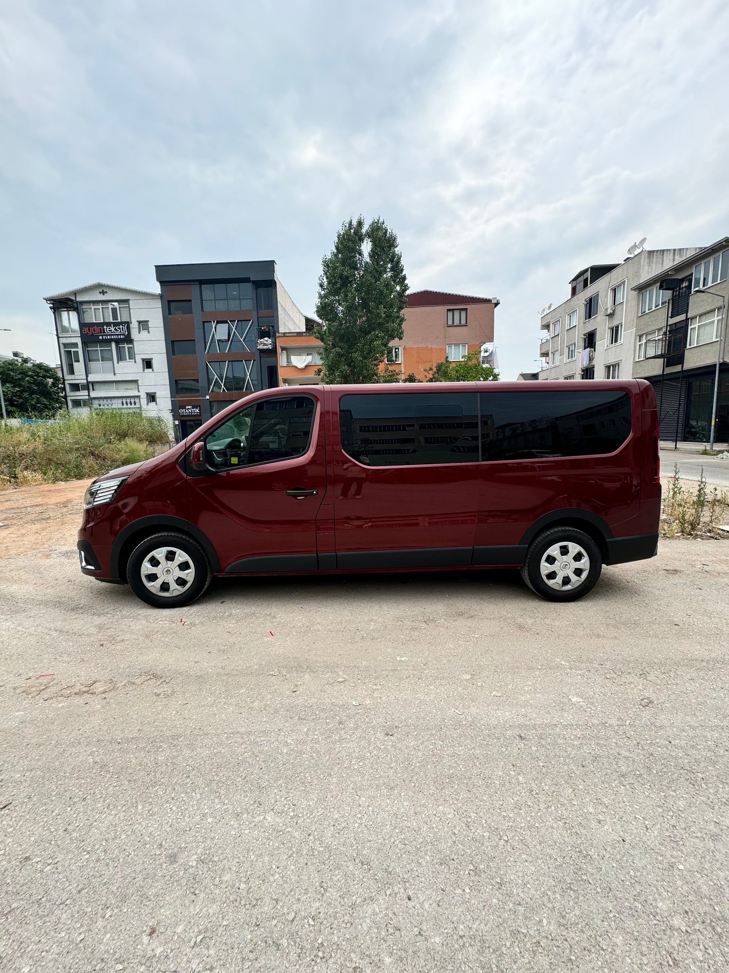 Oneway Radlaufleisten RENAULT Trafic 2022+