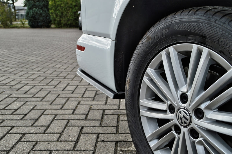 Heckansatz 2 tlg Volkswagen Bus T6 ab Bj.: 2015- Schwarz Matt