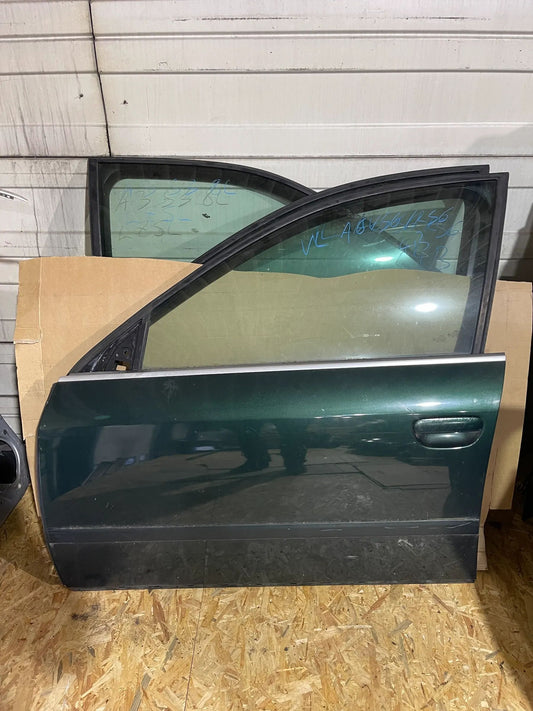 Original Audi A6 S6 RS6 4B Kombi Türe Links vorne LZ6H Racing grün Tür