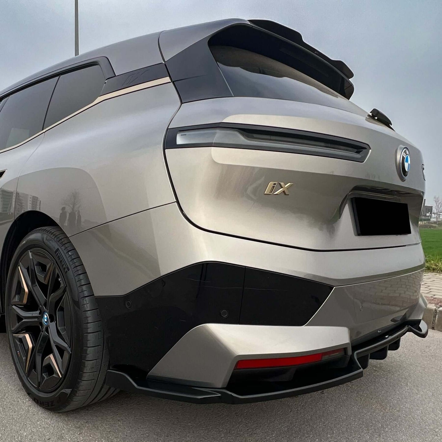 Oneway Heckspoiler BMW iX M-Pack i20 2021+