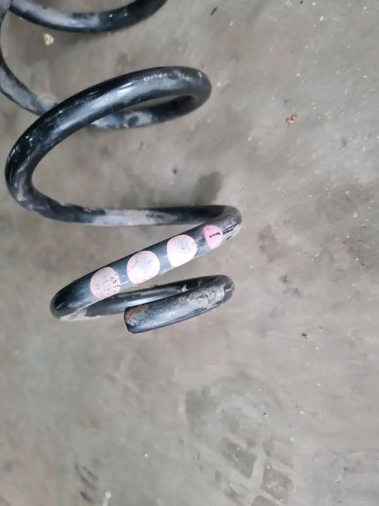 Audi A5 8T Quattro Fahrwerksfeder Feder 1x Pink 3x Rosa