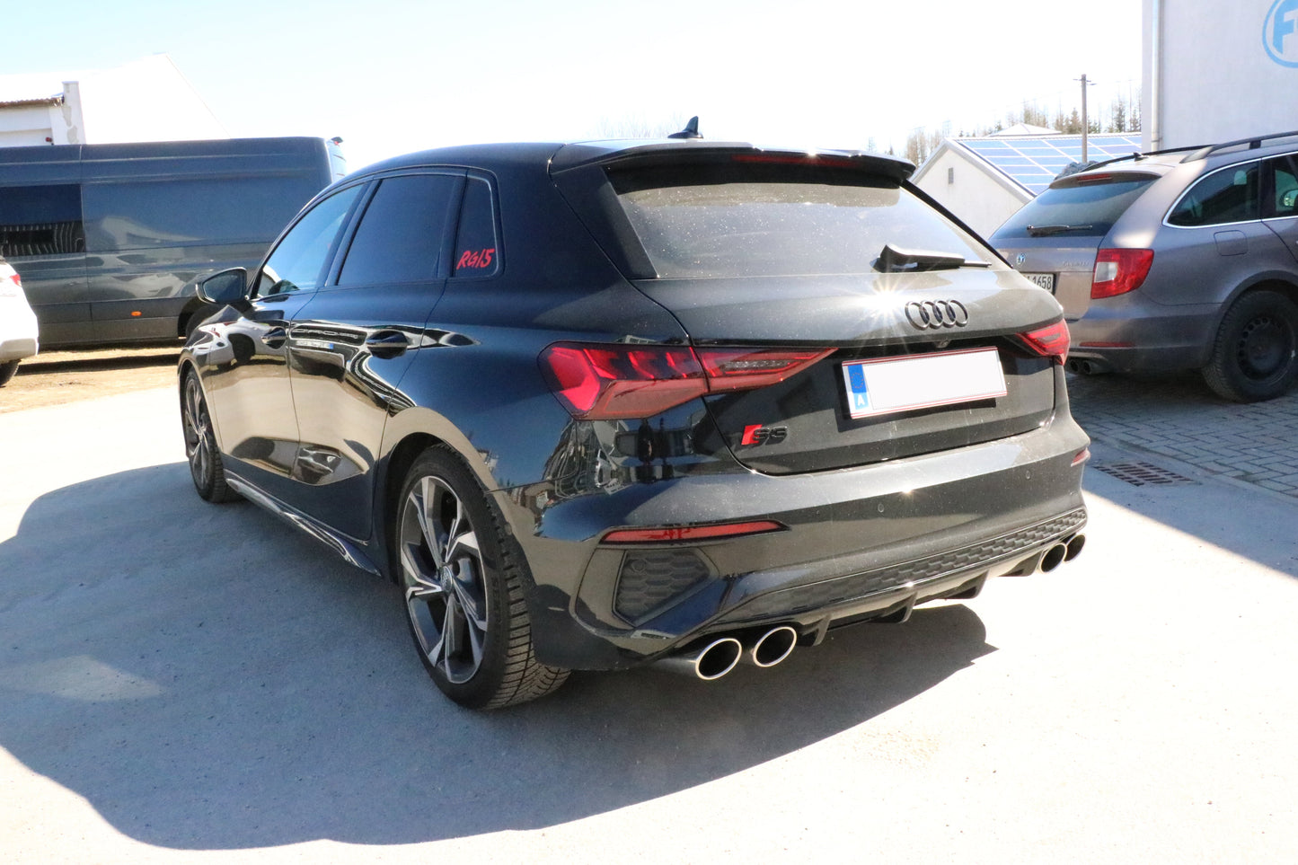 FOX Audi A3 - GY Sportback Endschalldämpfer Ausgang rechts/links - 2x115x85 Typ 32 rechts/links passend für S3 Stoßstange