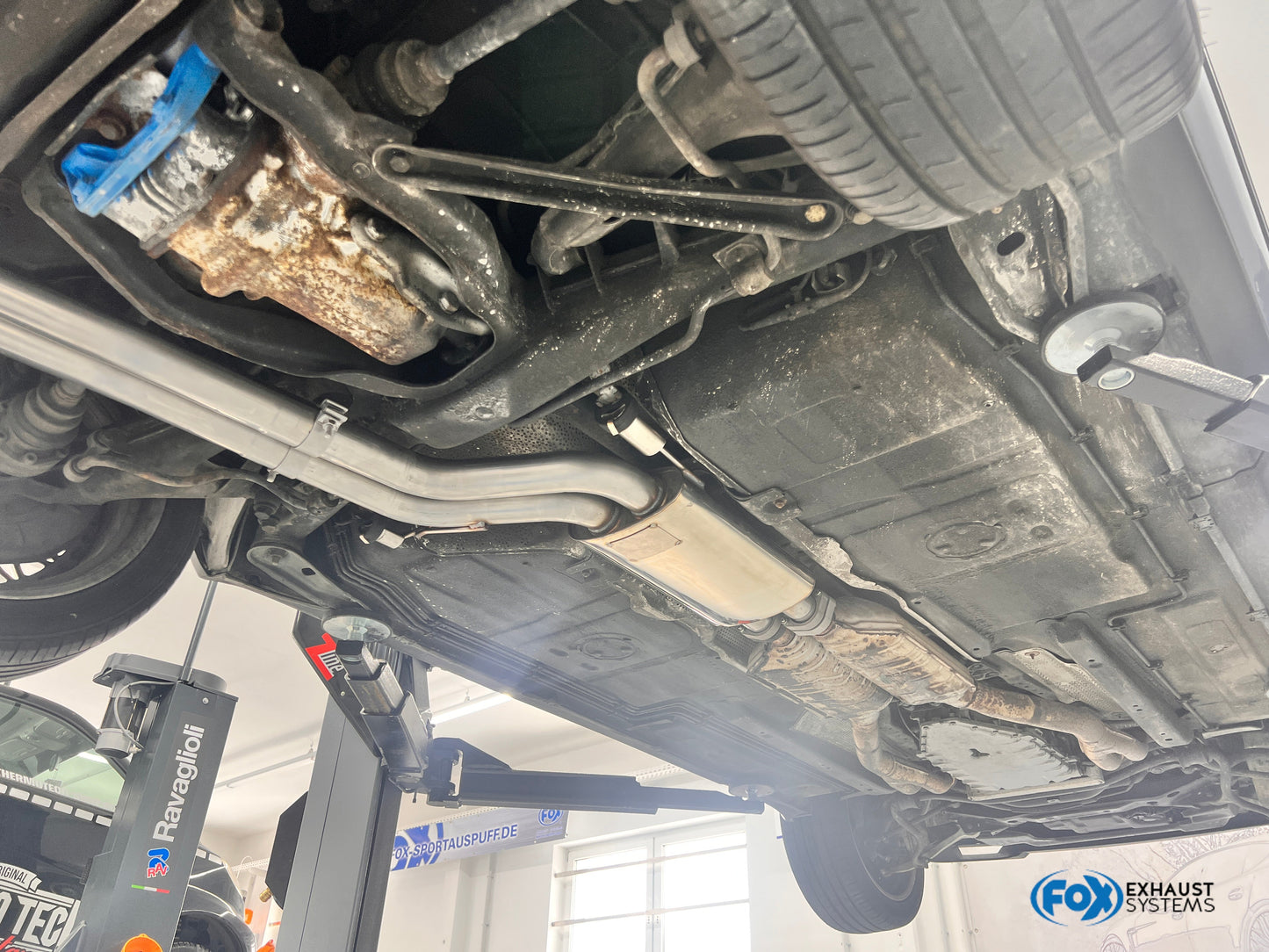 FOX BMW E32 740i Vorschalldämpfer Ø2x63,5mm