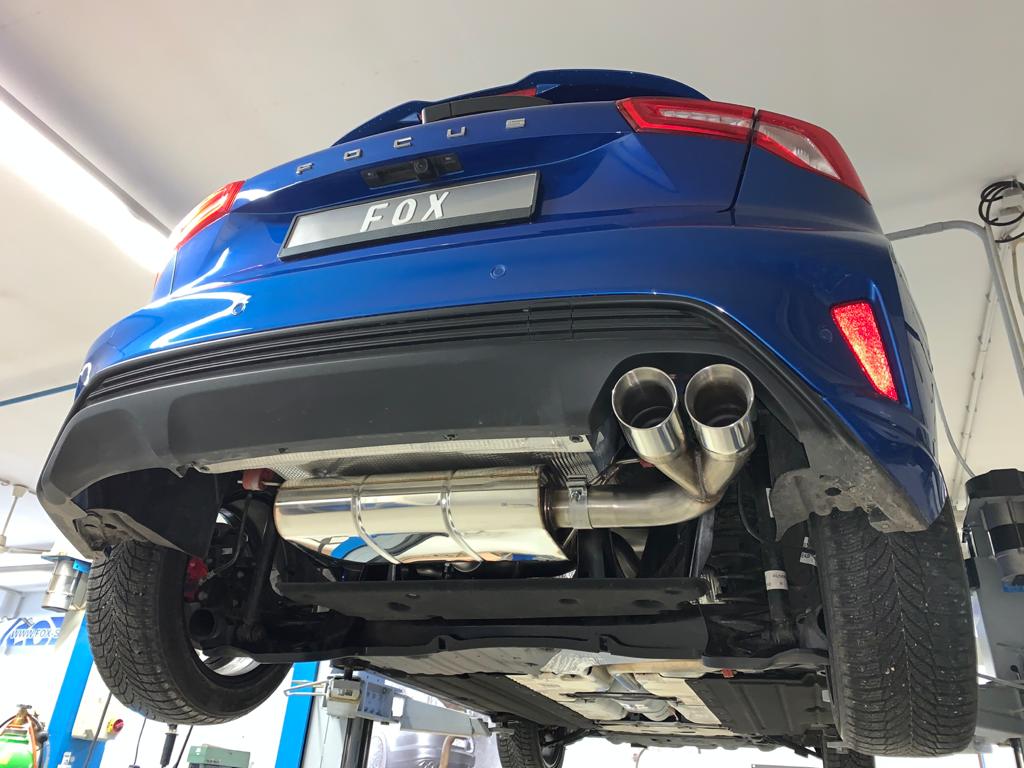 Ford Focus IV ST-Line - starre Hinterachse Endschalldämpfer Ausgang rechts - 2x90 Typ 25