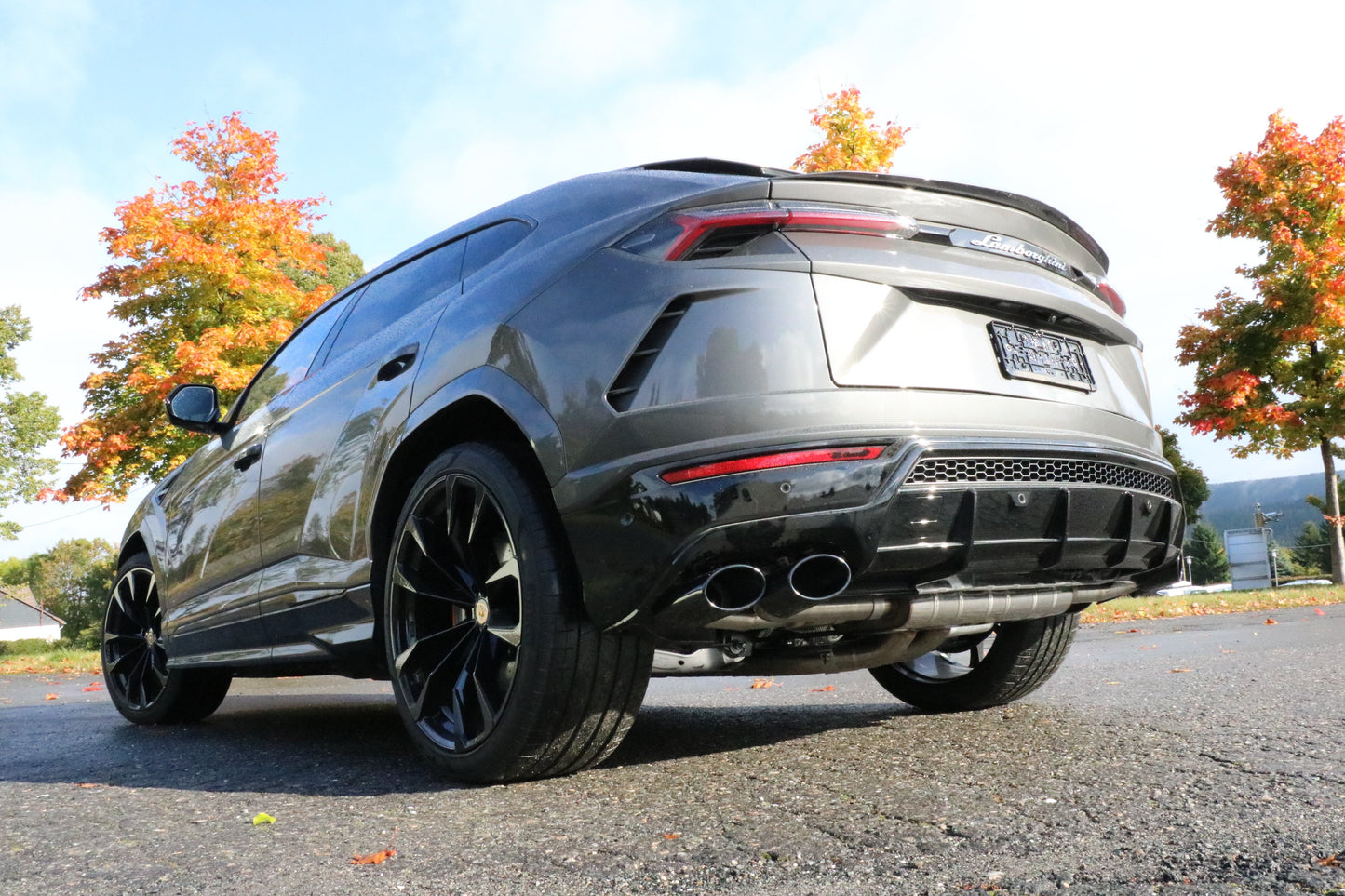 FOX Lamborghini Urus Endschalldämpfer quer Ausgang rechts/links mit 2 Abgasklappen - 2x115x85 Typ 38 rechts/links schwarz emalliert
