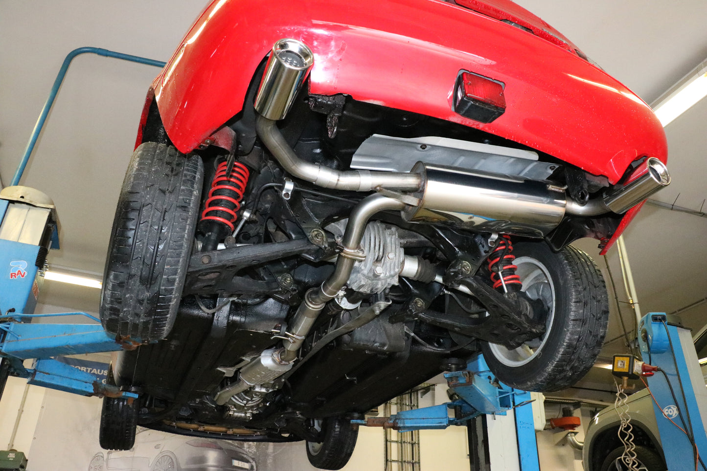 FOX Mazda MX5 Typ NA Endschalldämpfer Ausgang rechts/links - 1x90 Typ 13 rechts/links