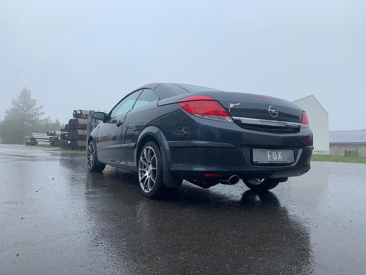 Opel Astra H TwinTop mit Ausschnitt Endschalldämpfer einseitig - 115x85 Typ 32