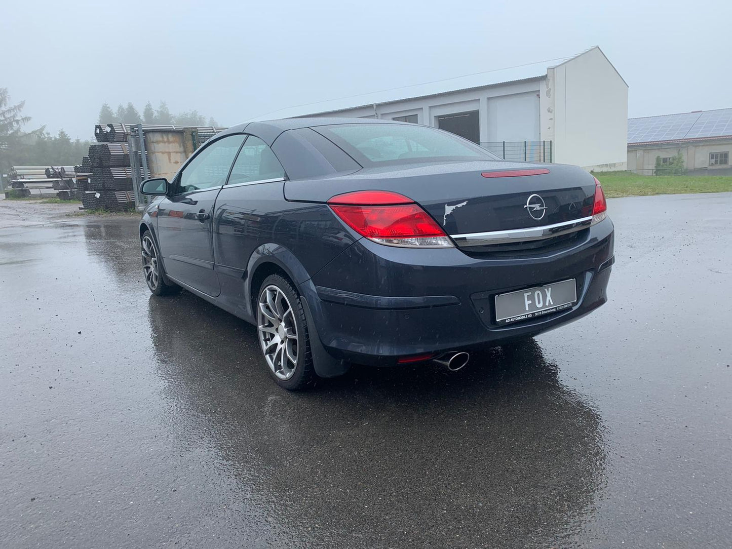 Opel Astra H TwinTop mit Ausschnitt Endschalldämpfer einseitig - 115x85 Typ 32