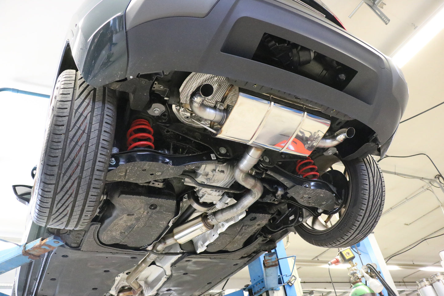 FOX Seat Ateca 5FP - 4x4 Facelift Endschalldämpfer quer Ausgang rechts/links - Endrohre hinter der Stoßstange
