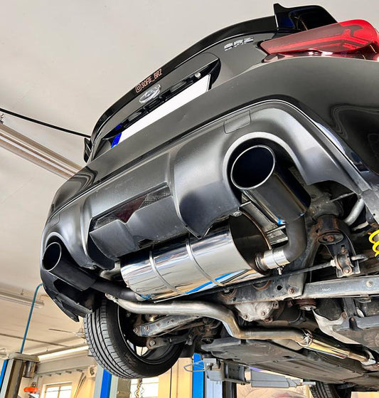 FOX Subaru BRZ/ Toyota GT86 Endschalldämpfer quer Ausgang rechts/links inkl. Vorschalldämpfer - 129x106 Typ 32 rechts/links schwarz emalliert