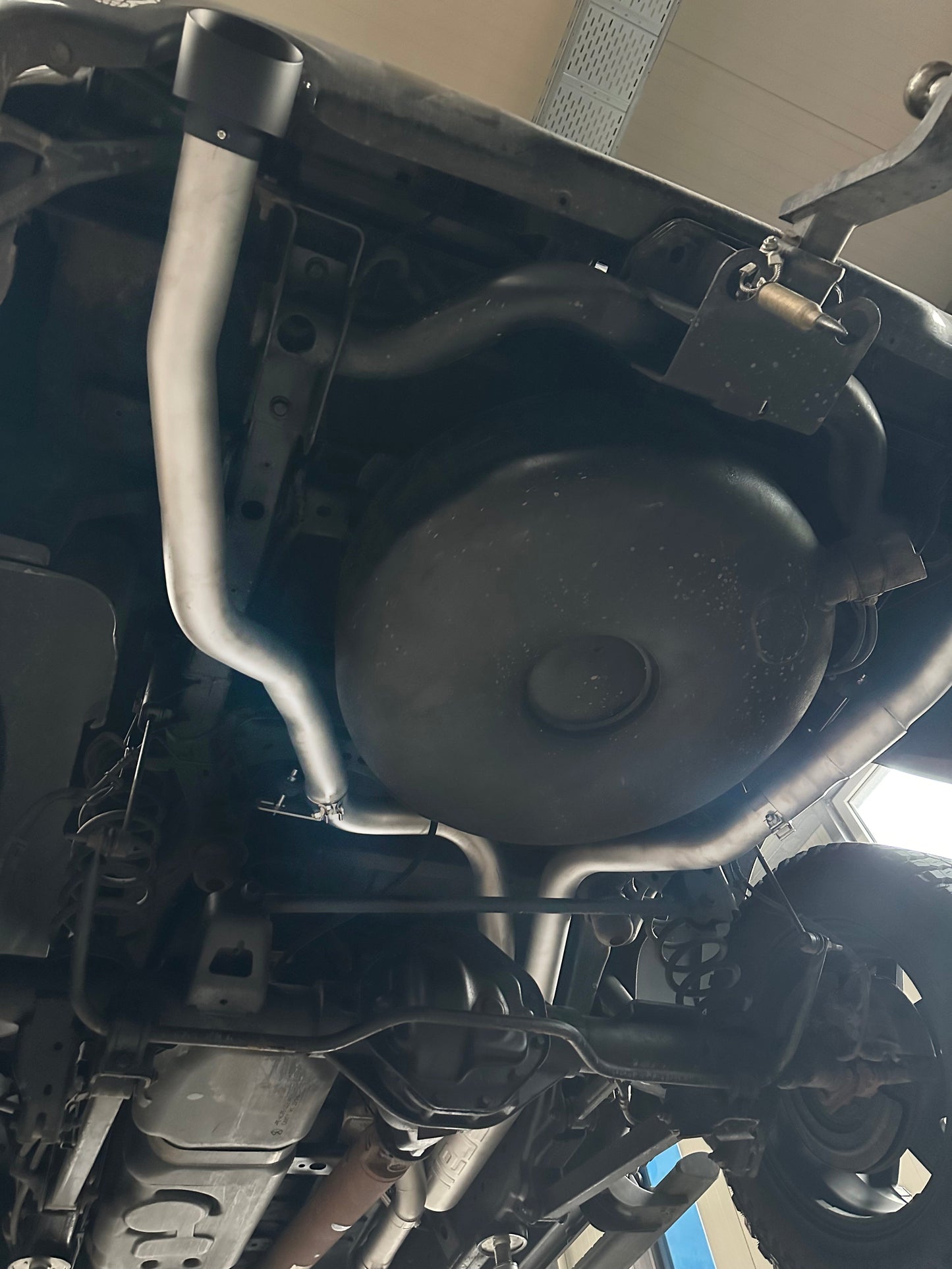 Grail Auspuffanlage Dodge RAM 1500 Gen. 4 (13-18) ohne Endrohre