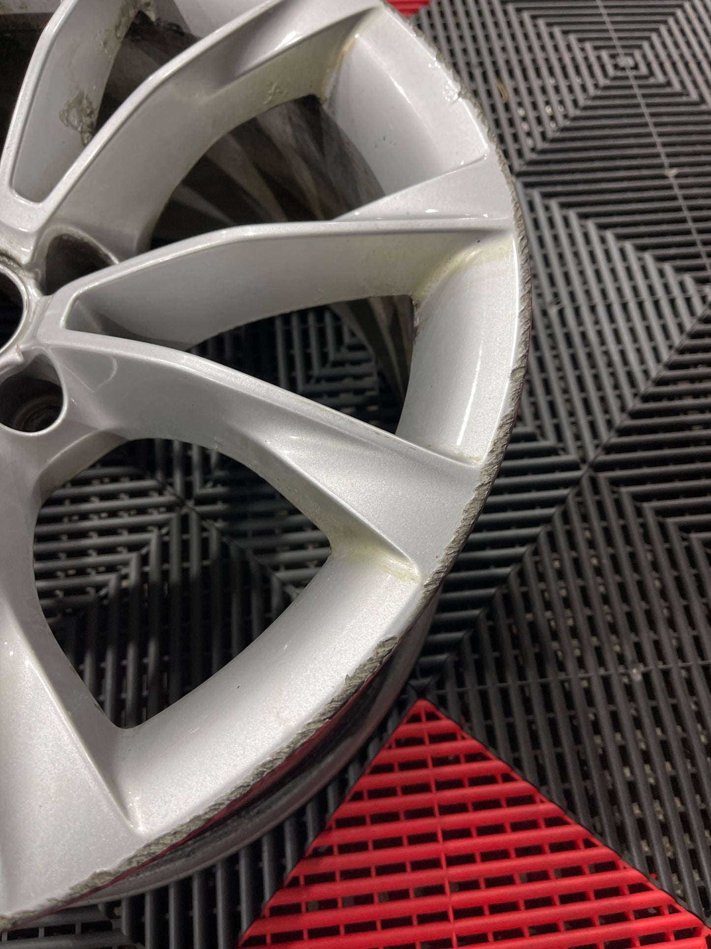 Original Alufelge Audi A5 8T 8T0601025CA 8,5X18 ET29 Felge