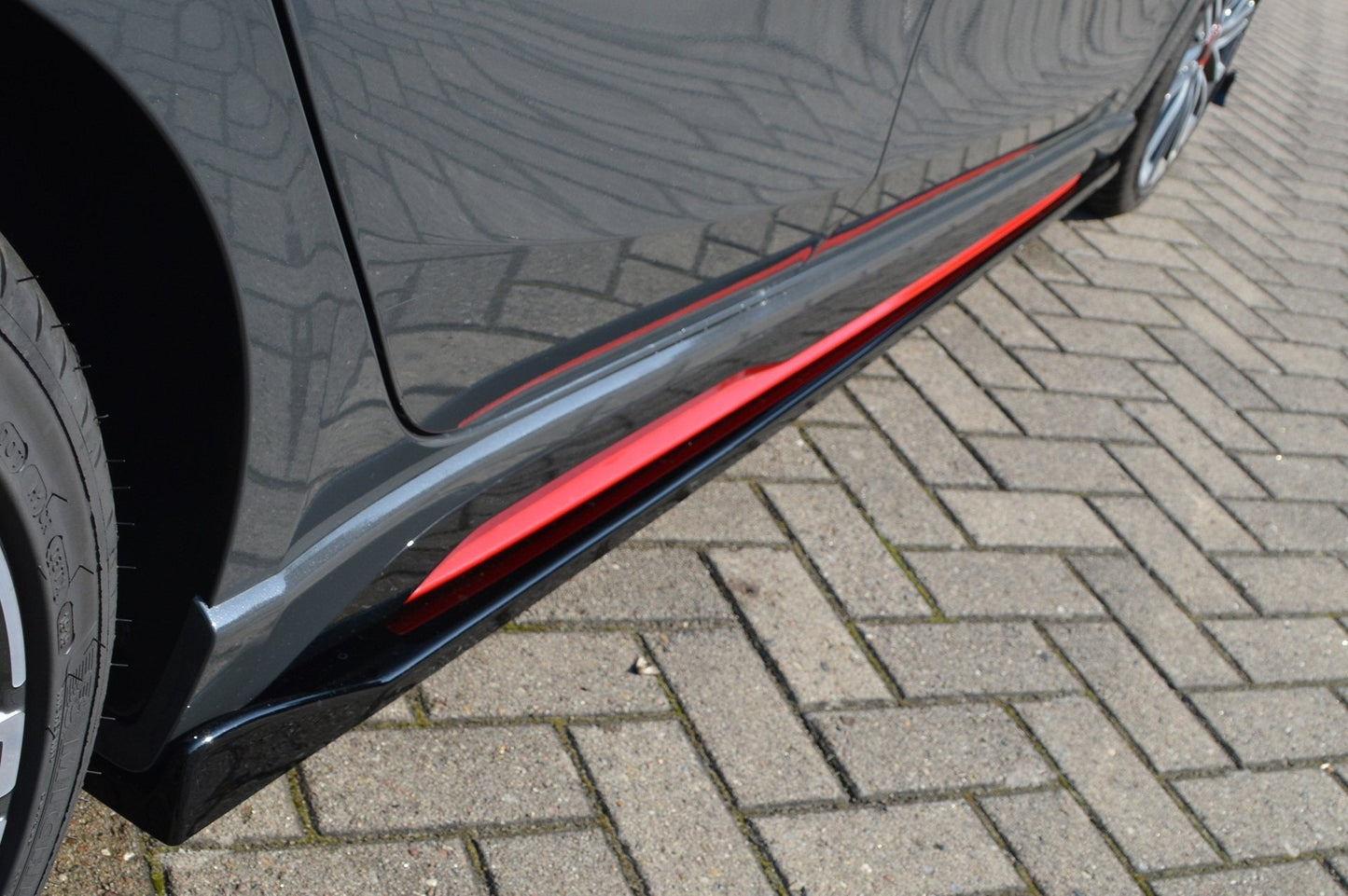 CUP 3 Seitenschweller Kia Pro Ceed GT-Line Bj.:2018-2021 Carbon