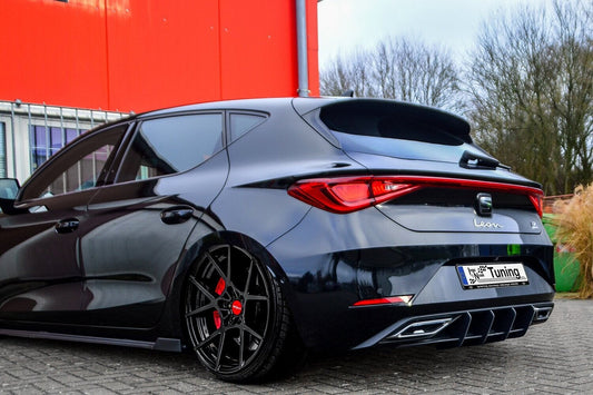 Gefräster Heckansatz Seat Leon 4 ( KL) ab Bj.: 2020- Schwarz Matt