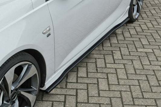CUP Seitenschweller Opel Insignia B GSI ab Bj.: 2017- Carbon