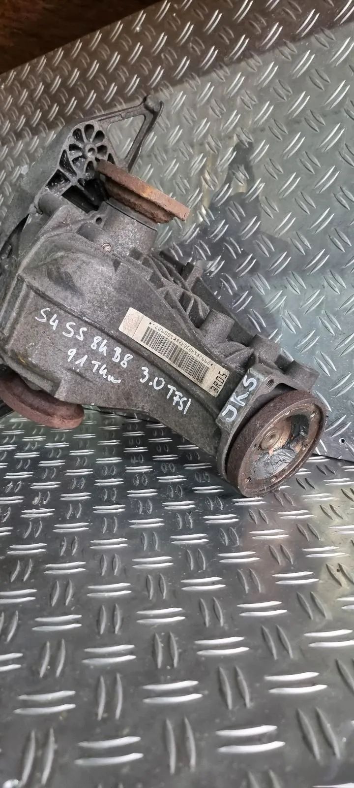 Audi S4 S5 B8 8K Differenzial JKS Diff 3.0TFSI