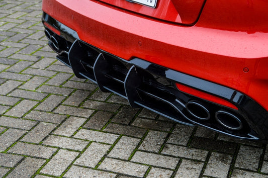 Gefräster Heckansatz Kia Stinger CK Ab Bj.:2017 Schwarz Matt