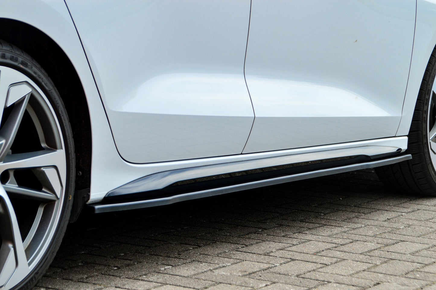 CUP Seitenschwellersatz ABS Audi A3, 8Y Ab Bj.: 2019 - Carbon