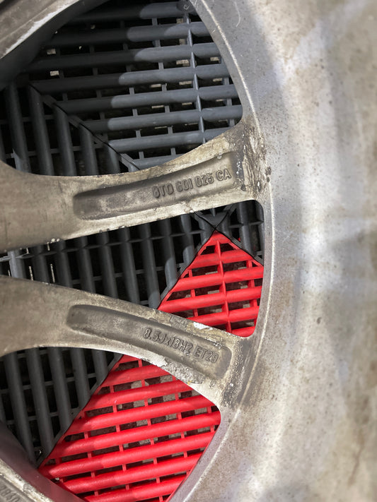 Original Alufelge Audi A5 8T 8T0601025CA 8,5X18 ET29 Felge