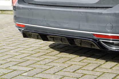 Heckdiffusor Mittelteil ABS Volkswagen Passat 3G, B8 R-Line Carbon