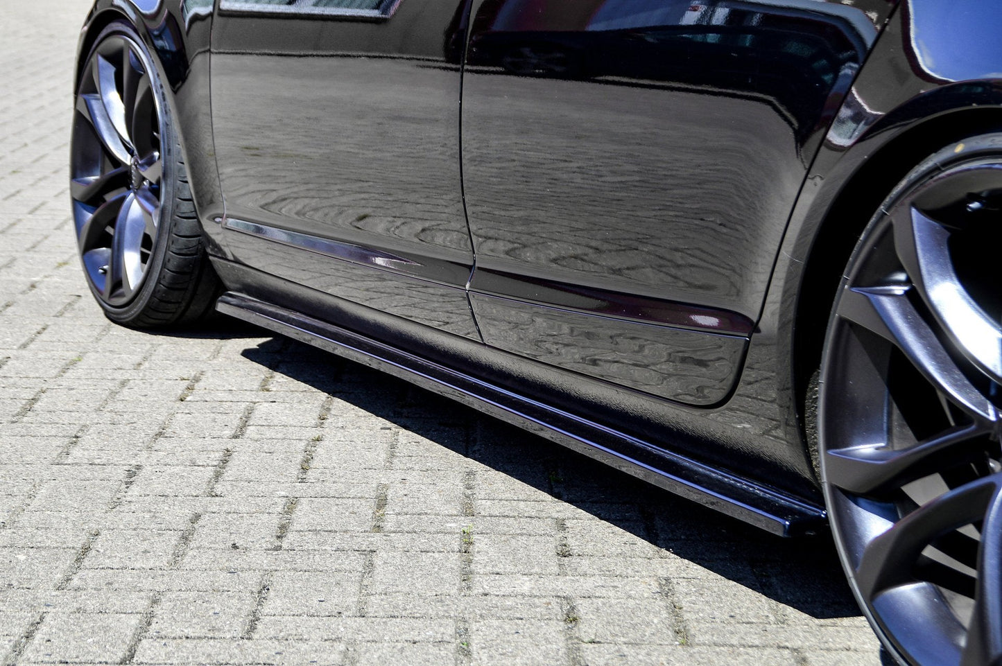 CUP Seitenschwellersatz Audi A6 4F Bj.: 2004-2011 Carbon