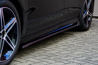 CUP Seitenschwellersatz mit Wing hinten Mercedes Benz CLA C118 Limousine Schwarz Matt