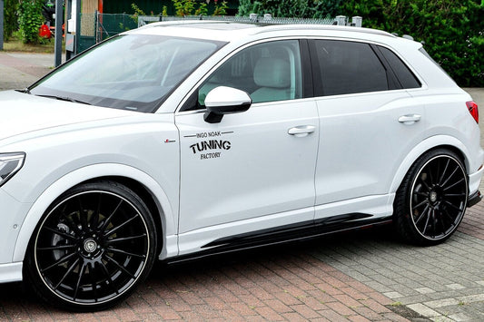 Radlaufverbreiterung Satz Audi Q3, Typ F3 ab Bj.: 2018- Schwarz Matt