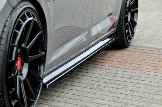 CUP Seitenschwellersatz Volkswagen Jetta 7, GLI ab Bj.: 2019- Carbon