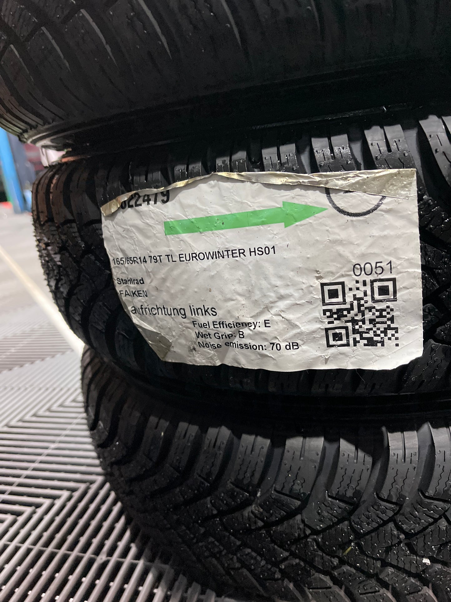 Original Opel Karl Winterräder NEU 165/65 R14 79T Falken 39022479