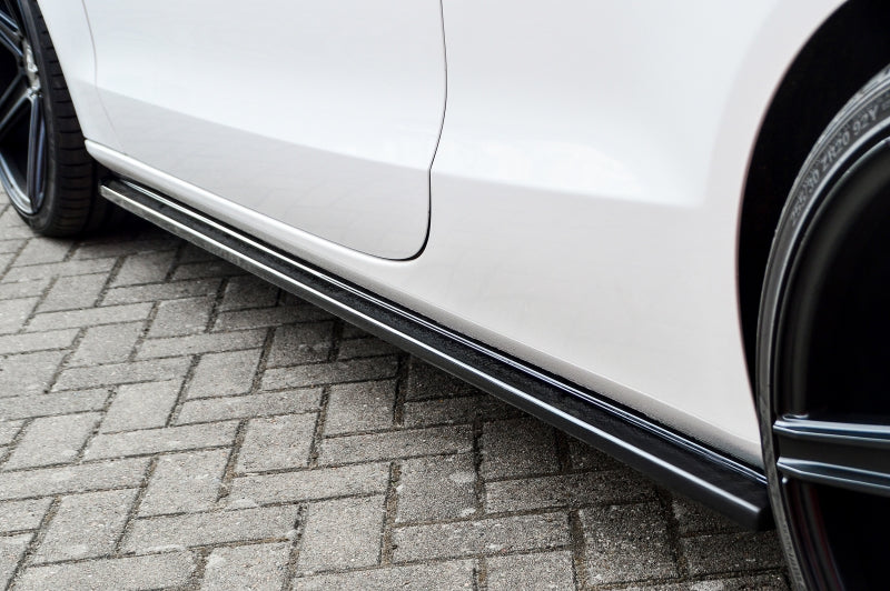 CUP Seitenschwellersatz Audi A5 / B8 Bj.:2005-2011 Carbon