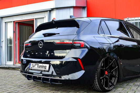Gefräster Heckansatz Opel Astra L, Schrägheck ab Bj.: 2022- Schwarz Matt