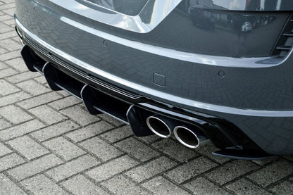 Gefräster Heckansatz Audi TTS, 8J-FV/8S Facelift ab Bj.: 9/2018- Carbon