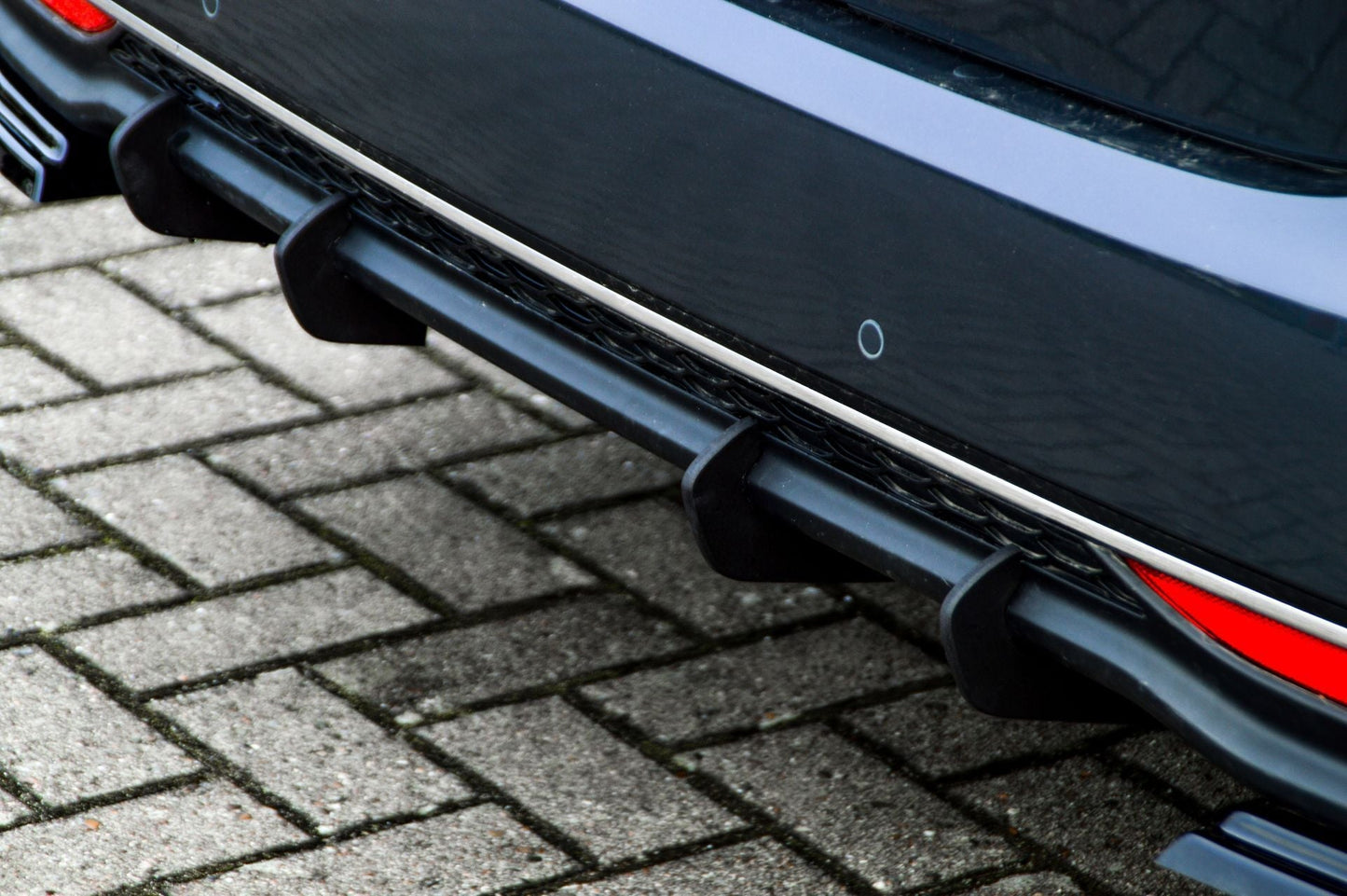Gefräster Heckansatz Kia Ceed SW CD Bj.:2021- Schwarz Matt
