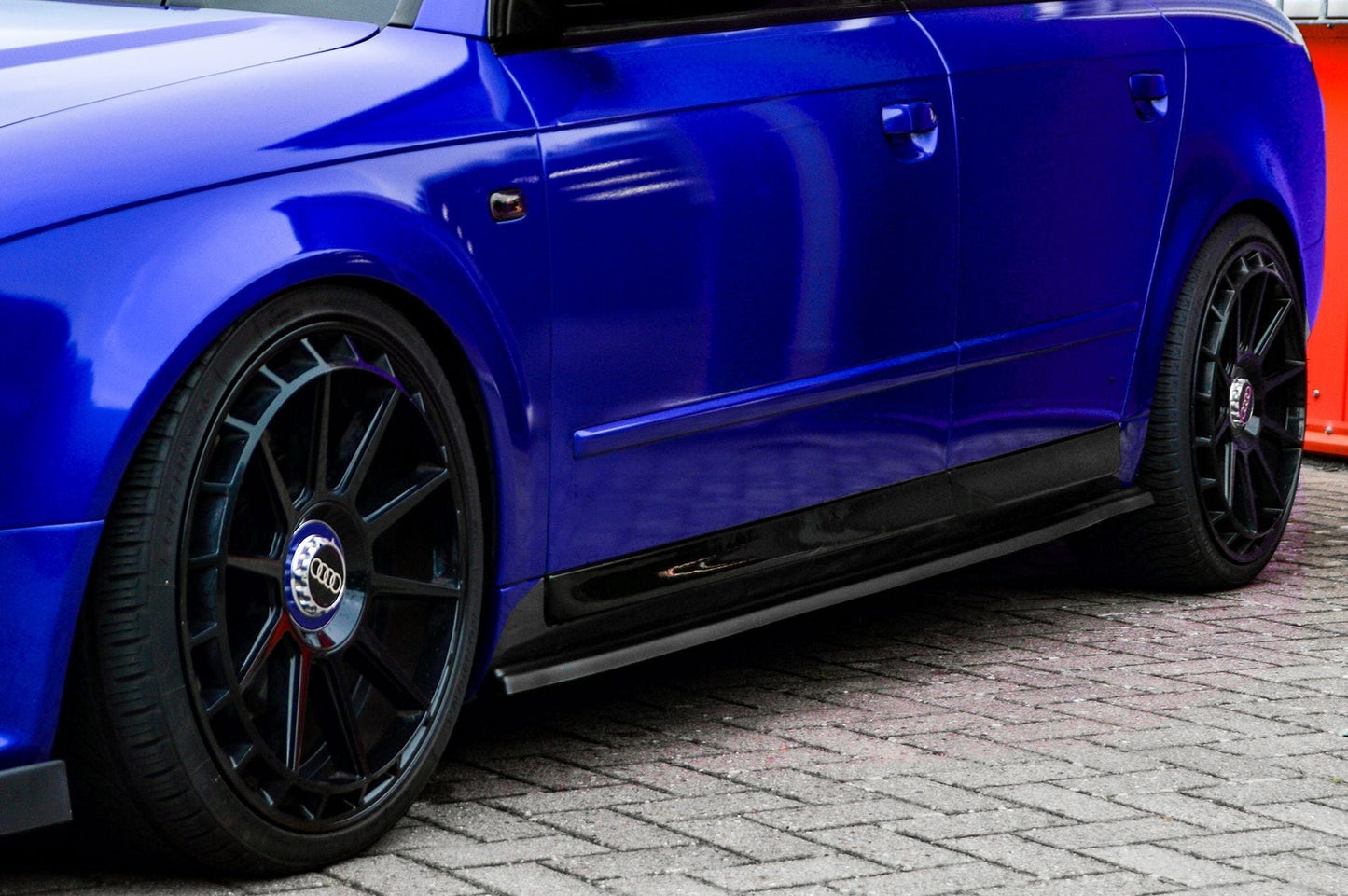 CUP Seitenschwellersatz Audi A4 / B7 S-Line Bj.:2004-2009 Schwarz Matt