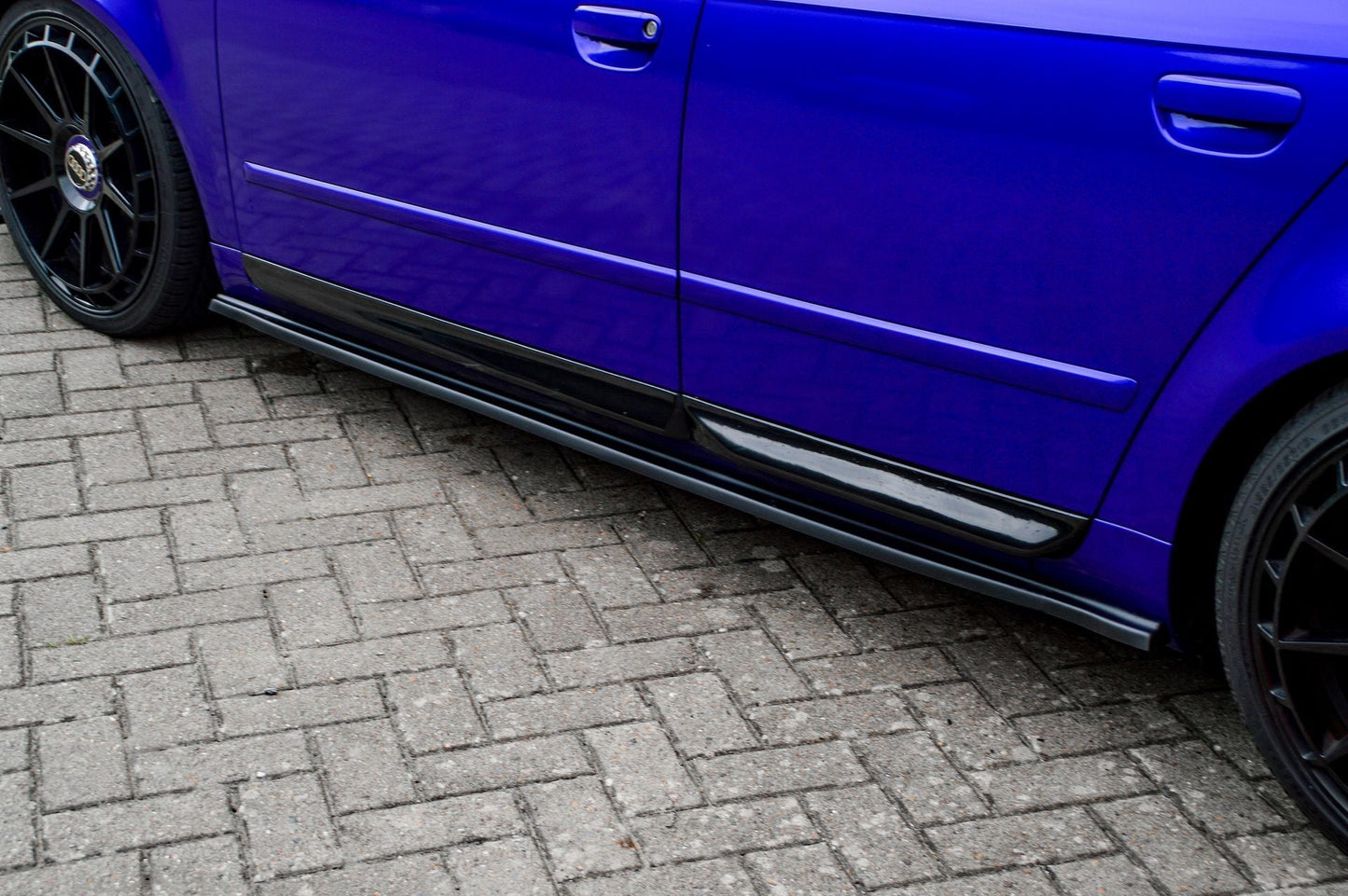 CUP Seitenschwellersatz Audi S4 / B7 Bj.:2004-2009 Carbon