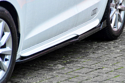 CUP Seitenschwellersatz mit Wing vorne/hinten Audi A1 (GB) Schwarz Glanz