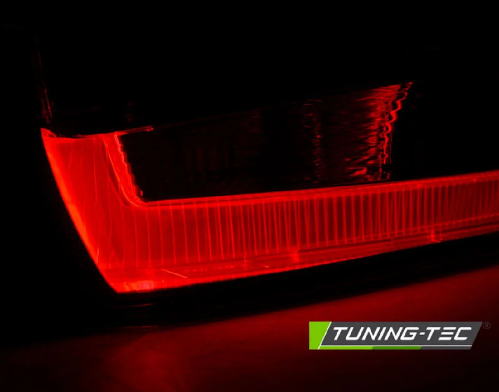 Tuning-Tec LED Lightbar Rückleuchten für Ford Focus MK3 15-18 rot/rauch