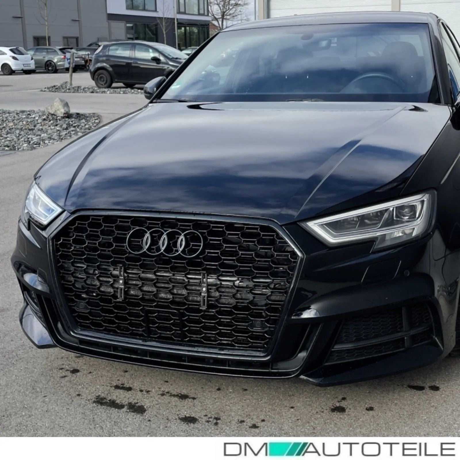 Kühlergrill Wabengrill PDC Schwarz Glanz Audi A3 8V RS3 ab 2015