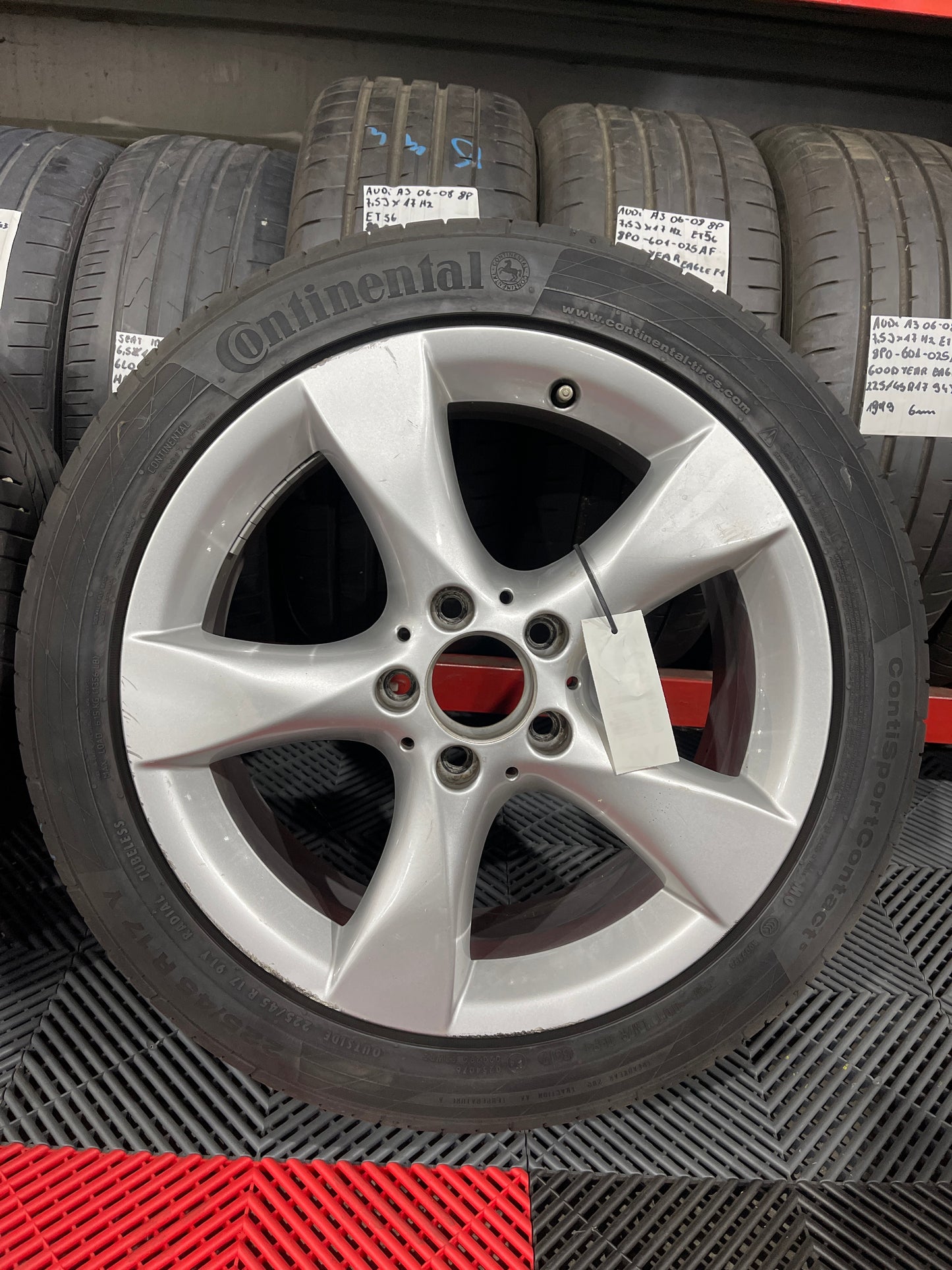 Mercedes W176 W246 225/45R17 A2464010502 Alufelge 5mm Sommerräder
